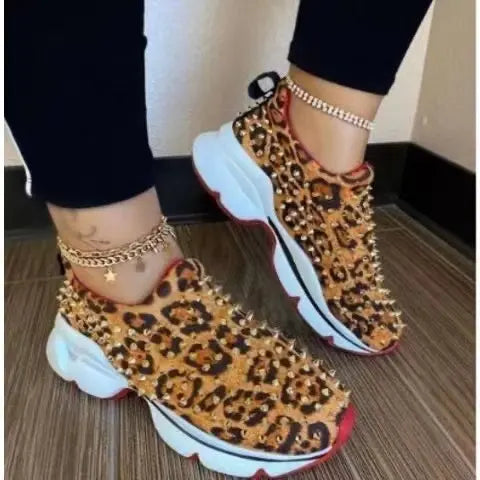 TX 2023 fashion brand black spike casual breathable soft for women thick-soled non-slip running red bottom sneakers